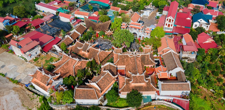 Kh&aacute;m ph&aacute; đền B&agrave; Ch&uacute;a Then - N&eacute;t kiến tr&uacute;c độc đ&aacute;o v&agrave; lễ hội truyền thống đặc sắc- Ảnh 2.