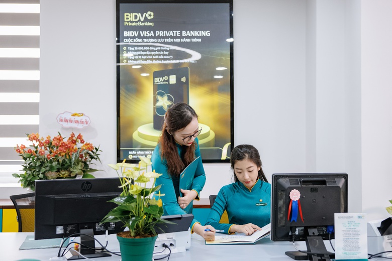 BIDV triển khai &ldquo;N&acirc;ng hạng ưu ti&ecirc;n - Đặc quyền đẳng cấp&rdquo; d&agrave;nh cho kh&aacute;ch h&agrave;ng c&aacute; nh&acirc;n- Ảnh 2.