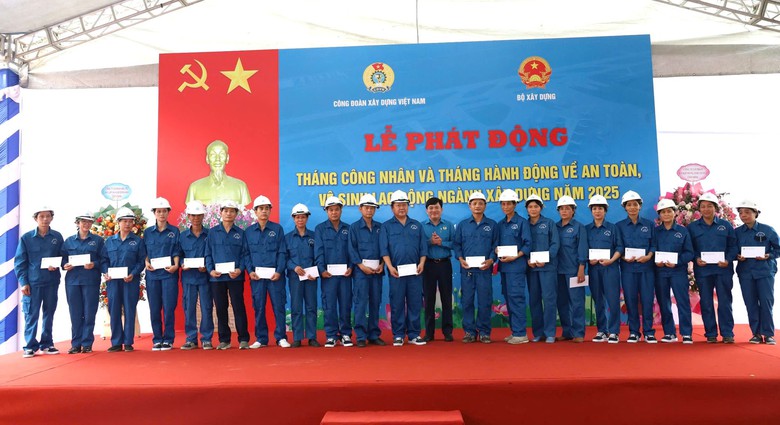 C&ocirc;ng đo&agrave;n X&acirc;y dựng ph&aacute;t động Th&aacute;ng C&ocirc;ng nh&acirc;n v&agrave; Th&aacute;ng h&agrave;nh động về ATVSLĐ 2025- Ảnh 4.