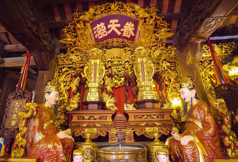 Kh&aacute;m ph&aacute; đền B&agrave; Ch&uacute;a Then - N&eacute;t kiến tr&uacute;c độc đ&aacute;o v&agrave; lễ hội truyền thống đặc sắc- Ảnh 18.