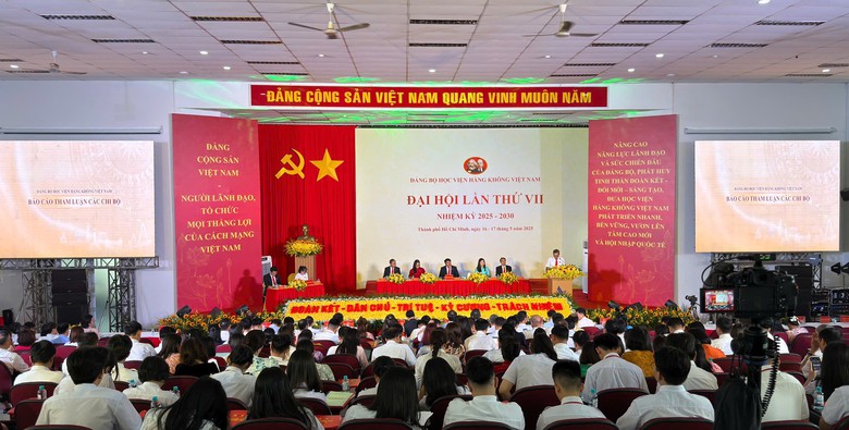 Đại hội Đảng bộ Học viện h&agrave;ng kh&ocirc;ng VN: X&aacute;c định mục ti&ecirc;u, giải ph&aacute;p đổi mới đ&agrave;o tạo- Ảnh 5.