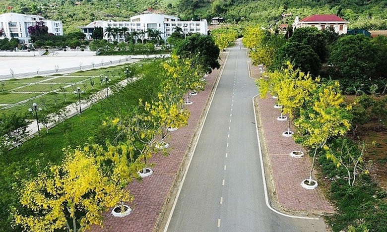 Quy chế quản l&yacute; kiến tr&uacute;c đ&ocirc; thị Mộc Ch&acirc;u sẽ l&agrave; căn cứ để x&aacute;c lập nhiệm vụ v&agrave; nội dung quy hoạch ph&acirc;n khu, quy hoạch chi tiết chỉnh trang đ&ocirc; thị, thiết kế đ&ocirc; thị... của thị x&atilde; Mộc Ch&acirc;u.