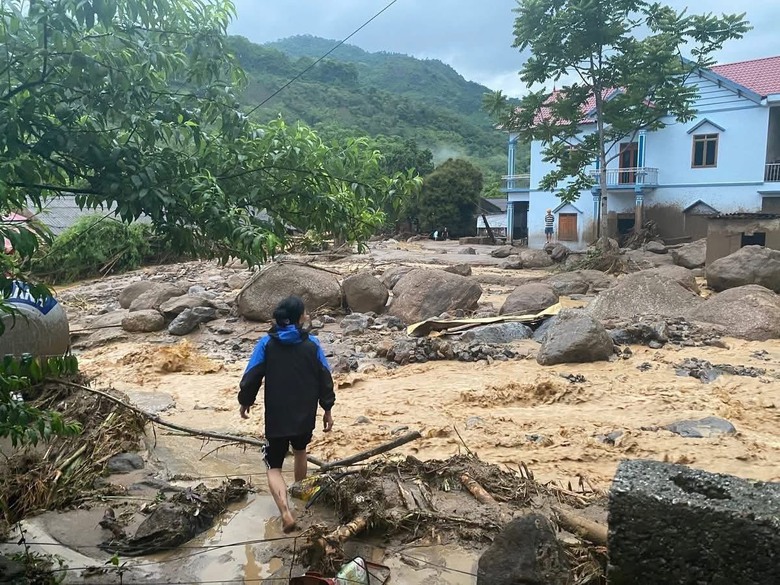 Bắc Kạn: Lũ qu&eacute;t tại Ba Bể, hai người tử vong, một người mất t&iacute;ch- Ảnh 1.