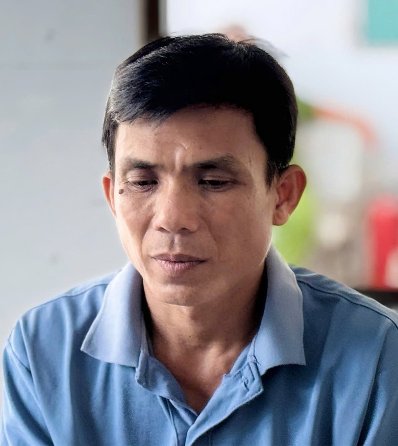 Chở đường thu&ecirc;, tranh thủ tuồn th&ecirc;m 2.000 bao thuốc l&aacute; lậu qua bi&ecirc;n giới- Ảnh 3.