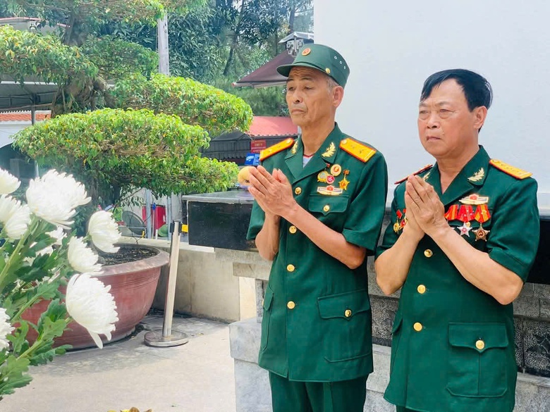 Khoảng 15.000 người về Ng&atilde; ba Đồng Lộc tri &acirc;n trong dịp lễ 30/4- Ảnh 4.