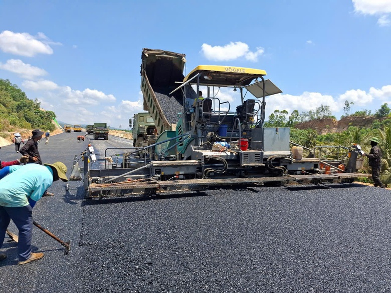 Tổng lực đưa 3 tuyến cao tốc về đ&iacute;ch dịp 2/9- Ảnh 1.