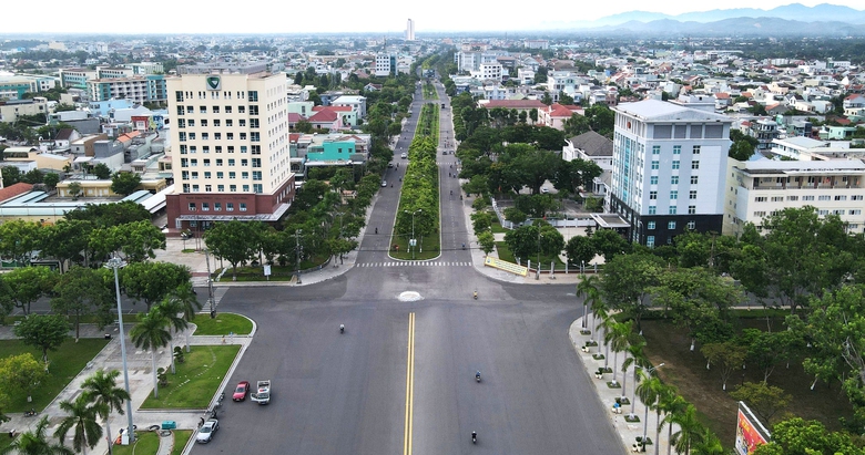 Nghỉ hưu trước tuổi, một c&aacute;n bộ ở Quảng Nam nhận hơn 3,2 tỷ đồng- Ảnh 1.