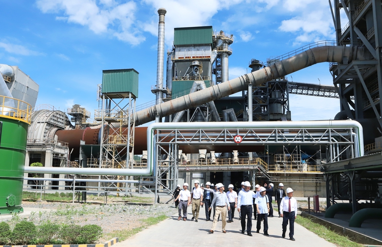 Ph&aacute;t điện từ nhiệt kh&iacute; thải, bước đột ph&aacute; gi&uacute;p nh&agrave; m&aacute;y xi măng tiết kiệm 80 tỷ mỗi năm- Ảnh 5.