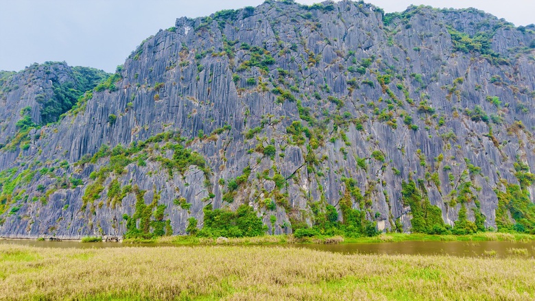 Đầm V&acirc;n Long - B&aacute;u vật thi&ecirc;n nhi&ecirc;n giữa v&ugrave;ng n&uacute;i đ&aacute; v&ocirc;i Ninh B&igrave;nh- Ảnh 3.