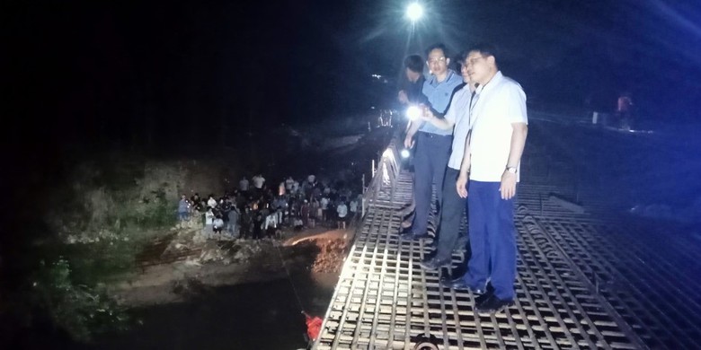 Quảng Ninh: Nh&oacute;m thanh thiếu ni&ecirc;n bị lũ cuốn tr&ocirc;i, 2 ch&aacute;u tử vong, 2 ch&aacute;u mất t&iacute;ch- Ảnh 2.