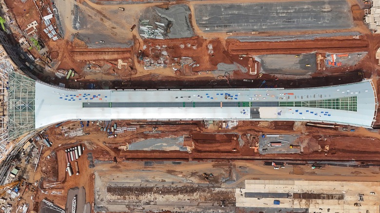 Bộ trưởng Bộ X&acirc;y dựng: Tăng tốc để cao tốc, s&acirc;n bay Long Th&agrave;nh c&aacute;n đ&iacute;ch cuối năm 2025- Ảnh 3.