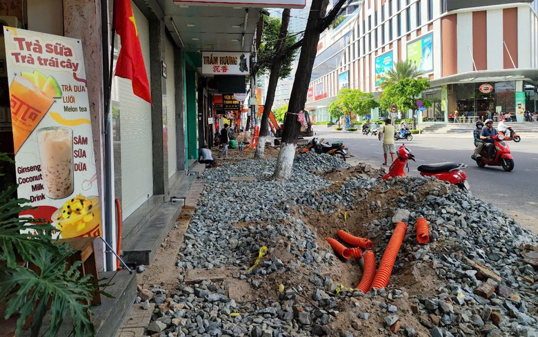 Nha Trang hạ ngầm cáp điện, cáp viễn thông để xây dựng đô thị hiện đại- Ảnh 1. Nha Trang hạ ngầm cáp điện, cáp viễn thông để xây dựng đô thị hiện đại- Ảnh 1.