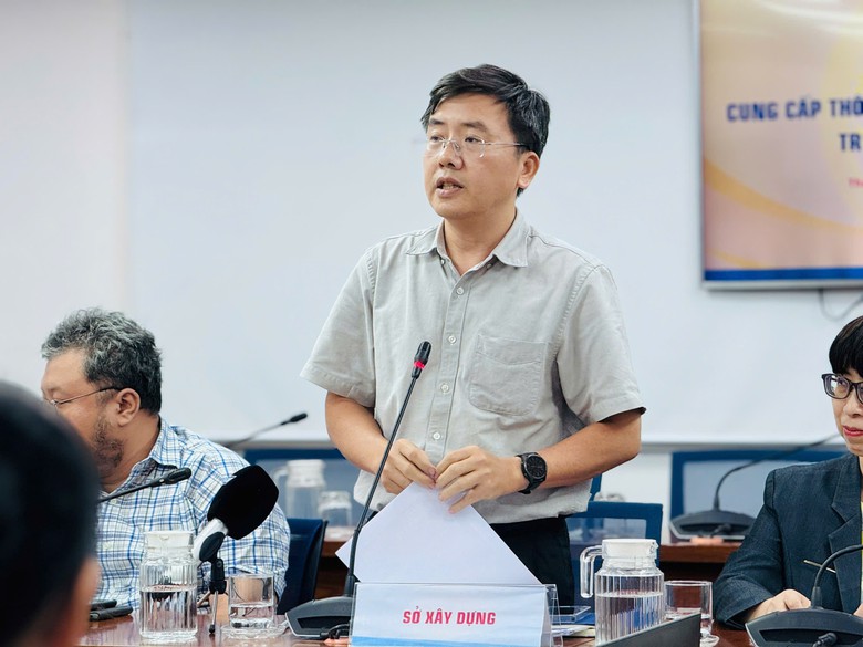 Nhiều HTX xe bu&yacute;t lo kh&ocirc;ng tr&uacute;ng thầu, Sở X&acirc;y dựng TP.HCM n&oacute;i g&igrave;?- Ảnh 1.