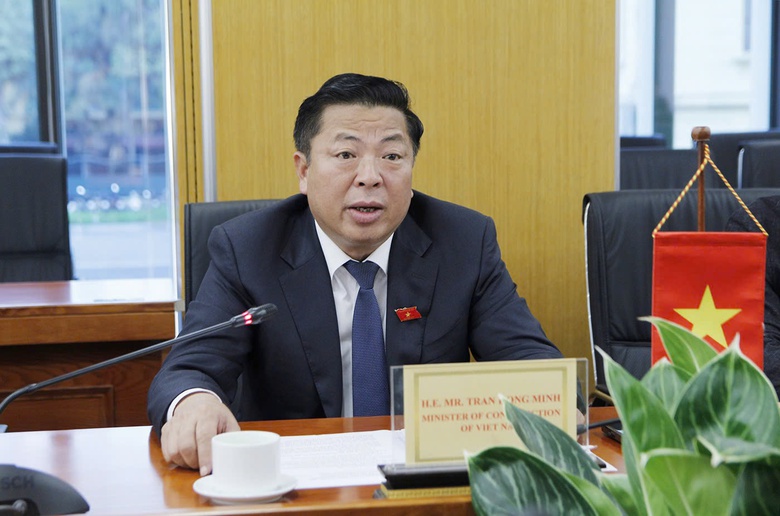 Minister Tran Hong Minh, Korean Ambassador boost ties in rail and smart city development- Ảnh 1.