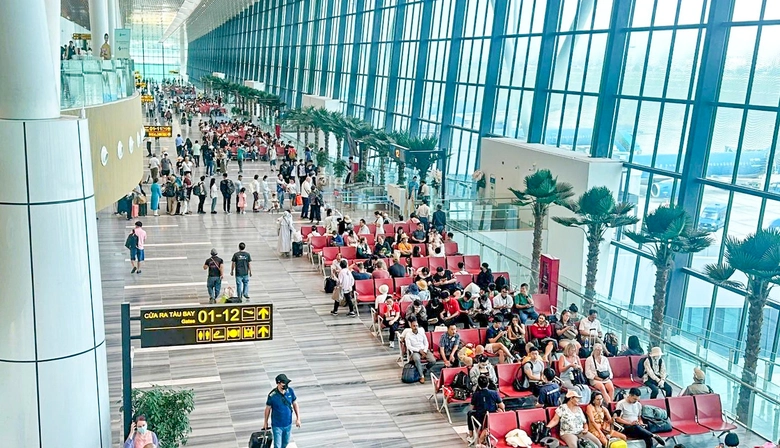 Cục Hàng không yêu cầu rà soát, khắc phục bất cập tại Nhà ga T3 Tân Sơn Nhất- Ảnh 1. Cục Hàng không yêu cầu rà soát, khắc phục bất cập tại Nhà ga T3 Tân Sơn Nhất- Ảnh 1.