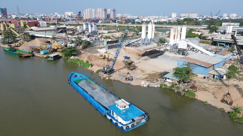 TP.HCM quyết liệt khơi th&ocirc;ng "luồng xanh" c&aacute;t cho dự &aacute;n V&agrave;nh đai 3- Ảnh 2.