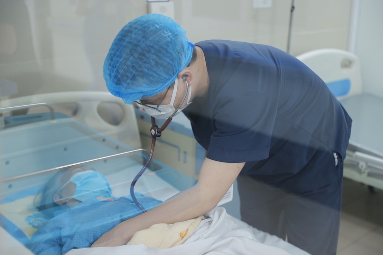 Covid-19 tăng, biến thể NB.1.8.1 c&oacute; đ&aacute;ng ngại?- Ảnh 1.