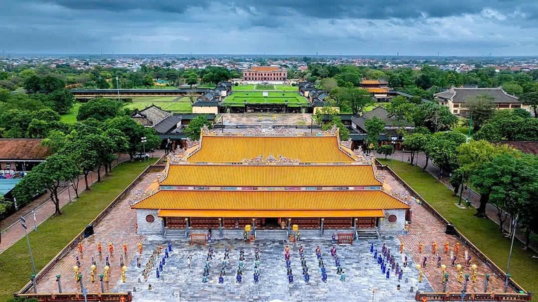 Cận cảnh nơi trưng b&agrave;y ngai vua triều Nguyễn bị đối tượng x&acirc;m hại- Ảnh 2.