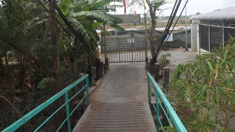 Sắp th&aacute;o dỡ cầu treo xuống cấp nghi&ecirc;m trọng bắc qua k&ecirc;nh x&aacute;ng Bạc Li&ecirc;u - C&agrave; Mau- Ảnh 2.