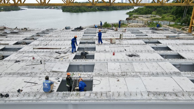 Đập ngăn mặn s&ocirc;ng C&aacute;i Nha Trang sắp về đ&iacute;ch sau nhiều năm vướng mặt bằng- Ảnh 2.