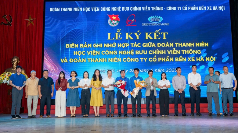 Bến xe H&agrave; Nội v&agrave; 25 doanh nghiệp vận tải giảm gi&aacute; v&eacute; xe kh&aacute;ch cho sinh vi&ecirc;n- Ảnh 1.