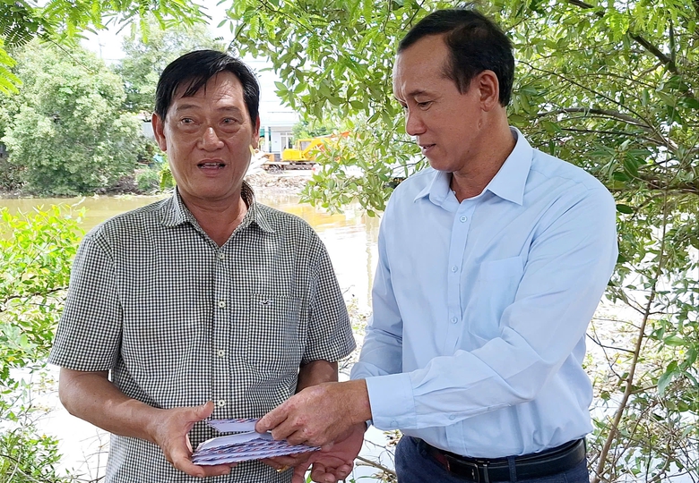 Hỗ trợ gia đ&igrave;nh b&eacute; trai học lớp 5 bị đuối nước ở Bạc Li&ecirc;u- Ảnh 1.