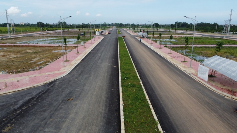 Thanh H&oacute;a: Gần 5 năm thi c&ocirc;ng, tuyến đường 215 tỷ đồng vẫn dang dở do vướng mặt bằng- Ảnh 3.