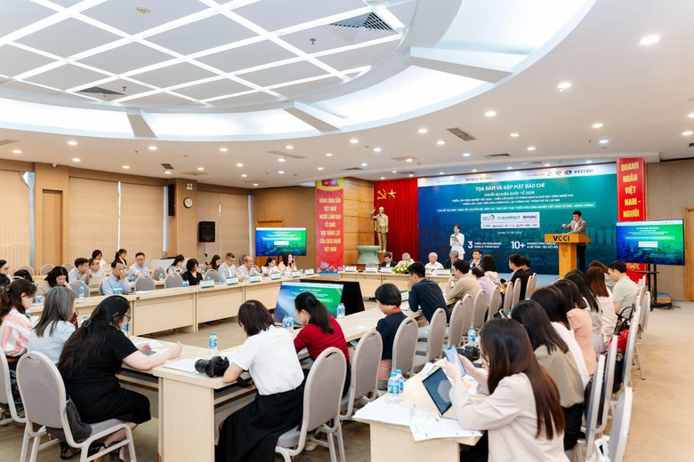 Cleanfact & RHVAC Vietnam 2025 trở lại đầy ấn tượng c&ugrave;ng ng&agrave;nh nhiệt lạnh v&agrave; ph&ograve;ng sạch- Ảnh 2.