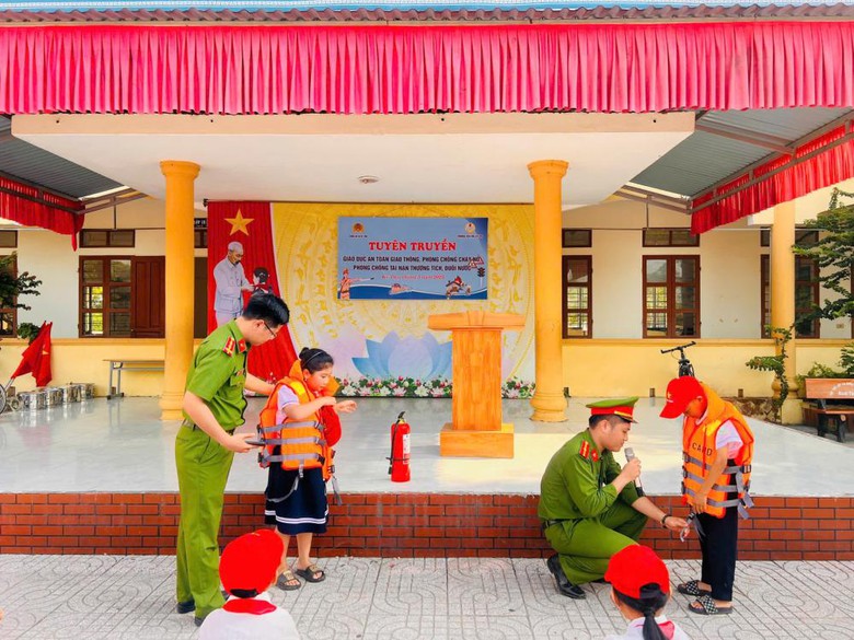 H&agrave; Tĩnh: Nhiều giải ph&aacute;p cấp thiết ph&ograve;ng, chống đuối nước trẻ em - Ảnh 2.