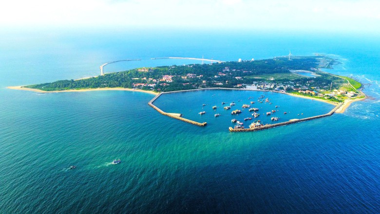 Huyện đảo Bạch Long Vĩ đạt chuẩn n&ocirc;ng th&ocirc;n mới- Ảnh 1.