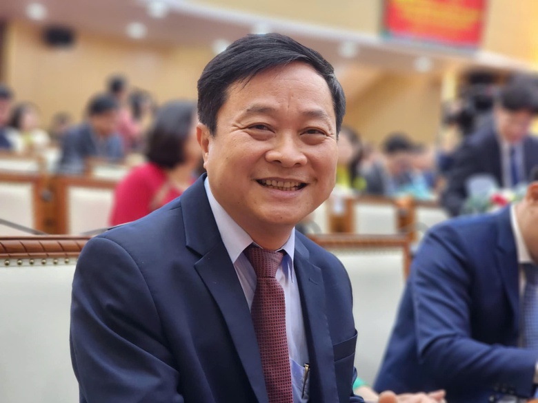 Quảng Ng&atilde;i hỗ trợ tiền mặt để c&aacute;n bộ tỉnh Kon Tum đi lại thay v&igrave; bố tr&iacute; xe đưa đ&oacute;n- Ảnh 1.