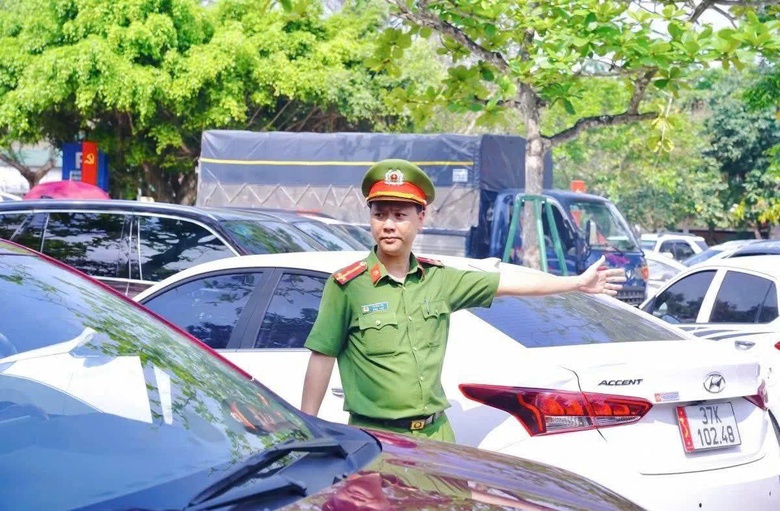 Ngăn ma men diễu phố, đảm bảo an toàn dịp nghỉ lễ 30/4- Ảnh 5. Ngăn ma men diễu phố, đảm bảo an toàn dịp nghỉ lễ 30/4- Ảnh 5.