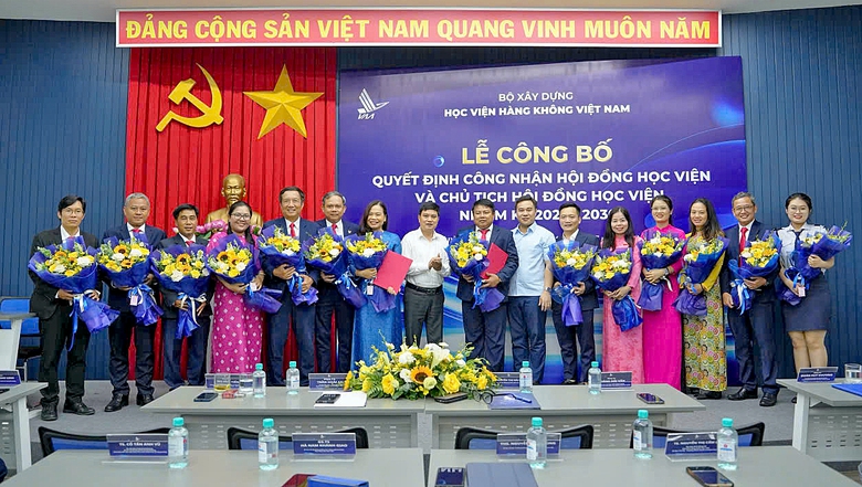 Học viện H&agrave;ng kh&ocirc;ng Việt Nam ph&aacute;t triển th&agrave;nh trường đại học th&ocirc;ng minh- Ảnh 2.