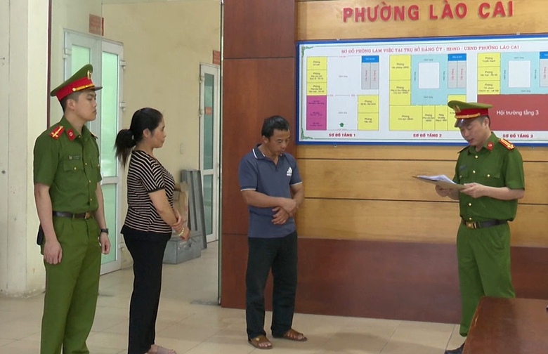 Khởi tố 3 bị can sản xuất h&agrave;ng trăm tấn gi&aacute; đỗ "tắm" h&oacute;a chất độc hại ở L&agrave;o Cai- Ảnh 3.