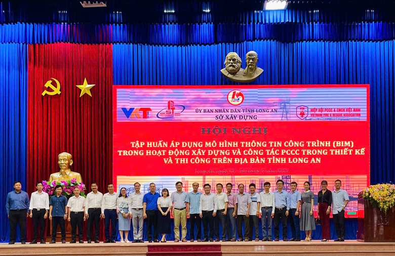Long An chủ động ứng dụng BIM v&agrave; ph&ograve;ng ch&aacute;y, chữa ch&aacute;y- Ảnh 2.
