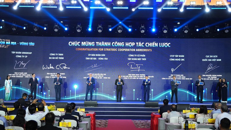 B&agrave; Rịa - Vũng T&agrave;u k&yacute; kết hợp t&aacute;c với Sun Group, đề xuất h&agrave;ng loạt dự &aacute;n hạ tầng chiến lược- Ảnh 1.
