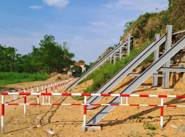 Gia cố 16 đoạn tường đá ở Thành Nhà Hồ- Ảnh 1. Gia cố 16 đoạn tường đá ở Thành Nhà Hồ- Ảnh 1.