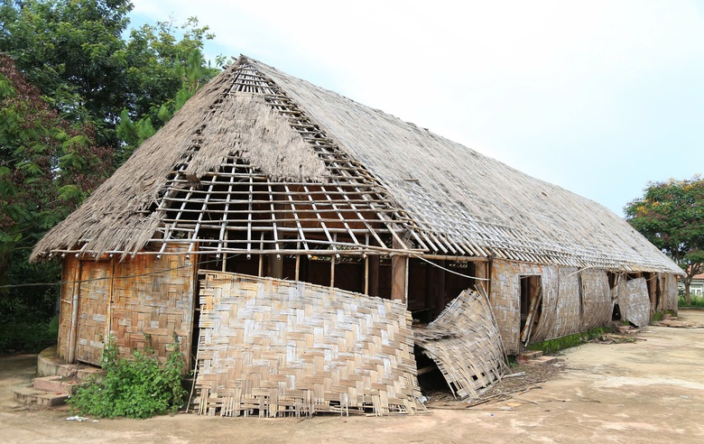 Đắk N&ocirc;ng: C&ocirc;ng tr&igrave;nh nh&agrave; văn h&oacute;a hơn 3 tỷ đồng đổ sập- Ảnh 3.