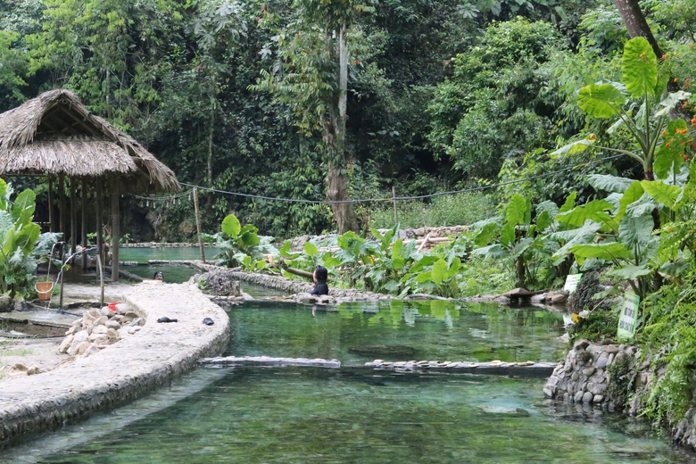 Cảnh hoang sơ tại suối nước n&oacute;ng h&uacute;t kh&aacute;ch du lịch ở Sơn La- Ảnh 7.