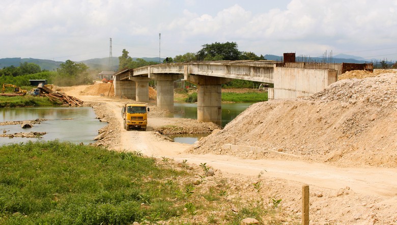 Bốn tháng giải ngân vốn đầu tư công chưa đạt 10%, Quảng Trị yêu cầu kiểm điểm trách nhiệm- Ảnh 1. Bốn tháng giải ngân vốn đầu tư công chưa đạt 10%, Quảng Trị yêu cầu kiểm điểm trách nhiệm- Ảnh 1.