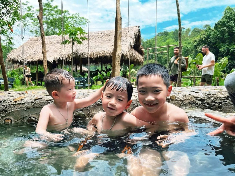 Cảnh hoang sơ tại suối nước n&oacute;ng h&uacute;t kh&aacute;ch du lịch ở Sơn La- Ảnh 10.