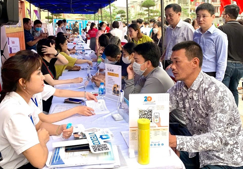 Hà Nội đã chi trả 676,7 tỷ đồng bảo hiểm thất nghiệp - Ảnh 1. Hà Nội đã chi trả 676,7 tỷ đồng bảo hiểm thất nghiệp - Ảnh 1.