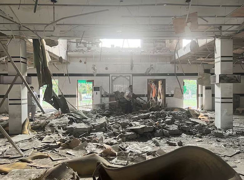 Pakistan tuy&ecirc;n bố bắn hạ 25 m&aacute;y bay kh&ocirc;ng người l&aacute;i của Ấn Độ- Ảnh 1.