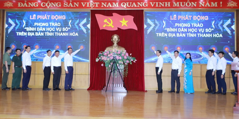 Thanh H&oacute;a ph&aacute;t động phong tr&agrave;o "B&igrave;nh d&acirc;n học vụ số"- Ảnh 1.