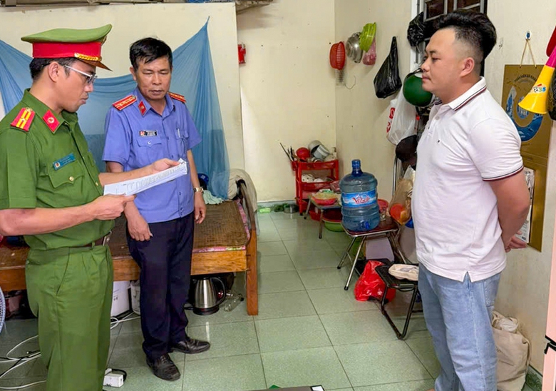 N&oacute;i dối mượn tiền đ&aacute;o hạn ng&acirc;n h&agrave;ng, g&atilde; trai chiếm đoạt 3,7 tỷ đồng- Ảnh 1.