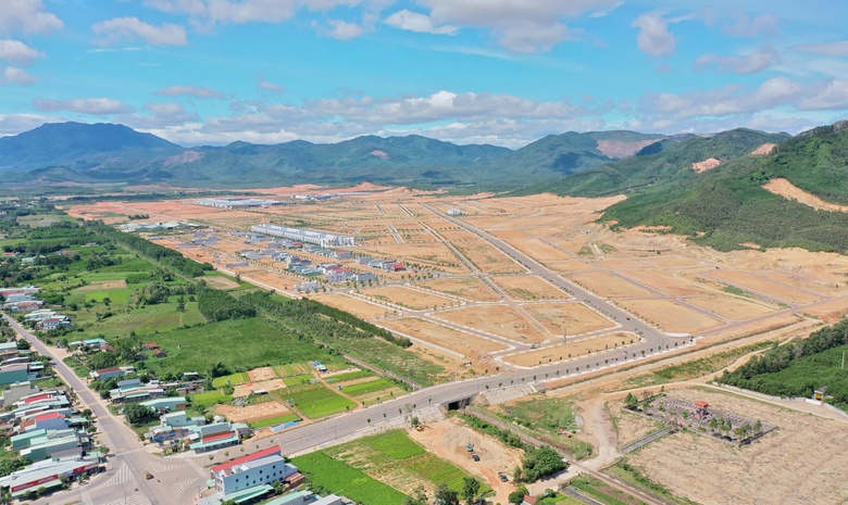 B&igrave;nh Định thu h&uacute;t 5 dự &aacute;n với tổng vốn 1.600 tỷ đồng trong một tuần- Ảnh 2.