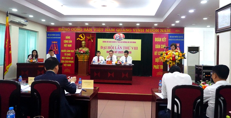 Đại hội Đảng bộ Ban QLDA đường Hồ Ch&iacute; Minh: Tăng cường gi&aacute;m s&aacute;t, giữ vững kỷ cương Đảng- Ảnh 2.