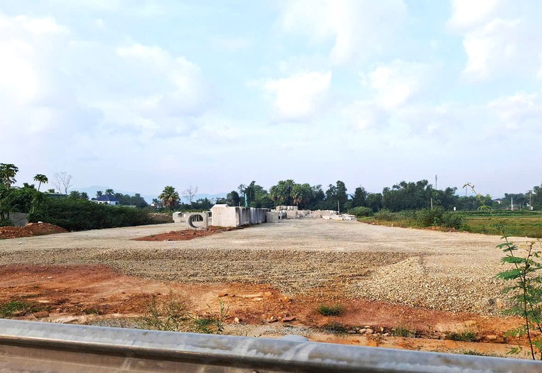 H&agrave; Tĩnh: Kh&ocirc;ng để vướng mắc cản trở tiến độ thi c&ocirc;ng c&aacute;c dự &aacute;n quan trọng- Ảnh 2.