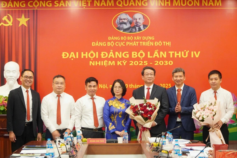 Tăng cường hỗ trợ địa phương th&aacute;o gỡ vướng mắc trong lĩnh vực ph&aacute;t triển đ&ocirc; thị- Ảnh 3.