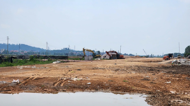 Bắc Ninh: Nhiều dự &aacute;n giao th&ocirc;ng trọng điểm thi c&ocirc;ng cầm chừng v&igrave; thiếu vật liệu- Ảnh 2.